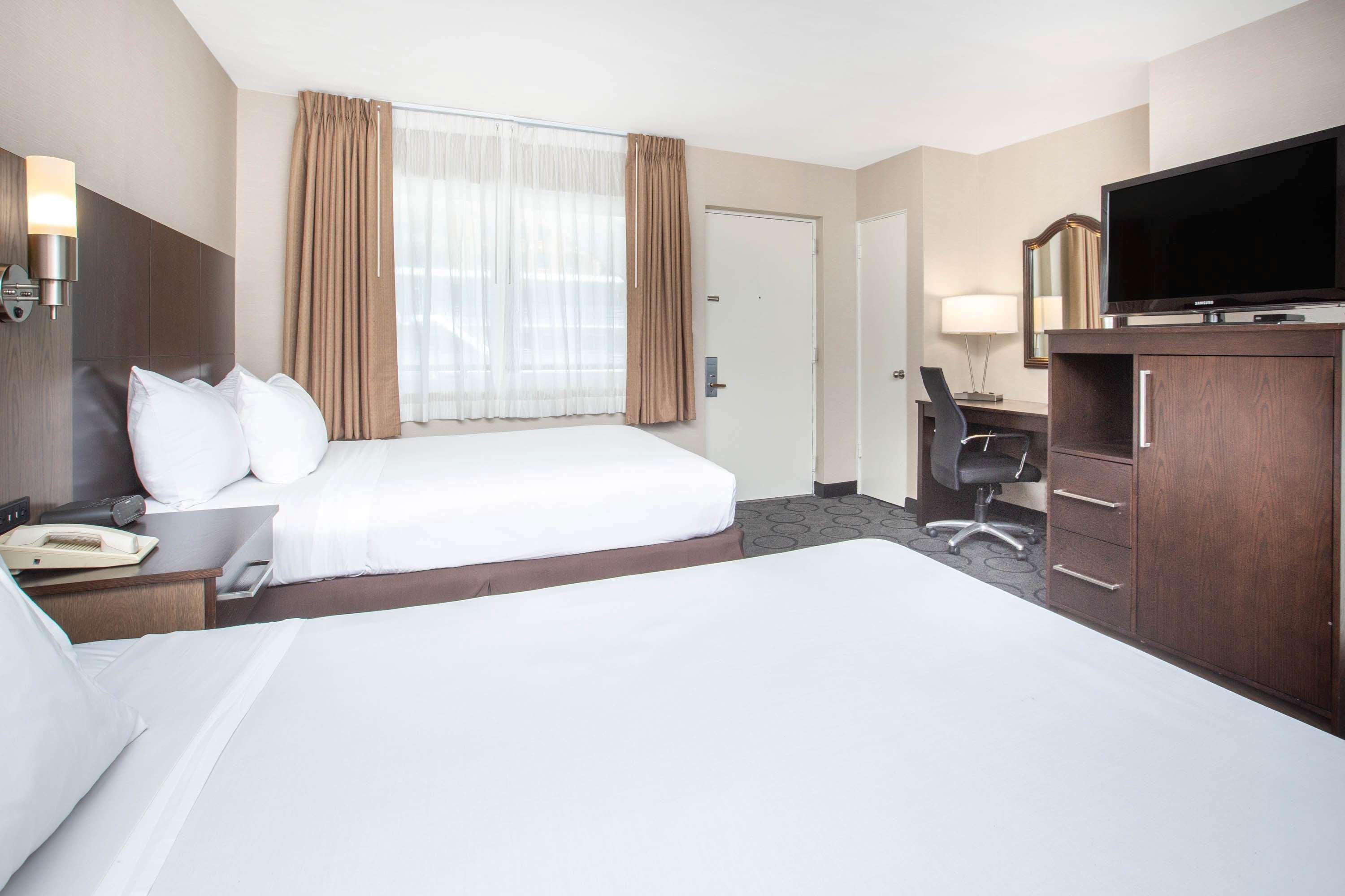 Baymont By Wyndham San Diego Downtown Motel Ngoại thất bức ảnh